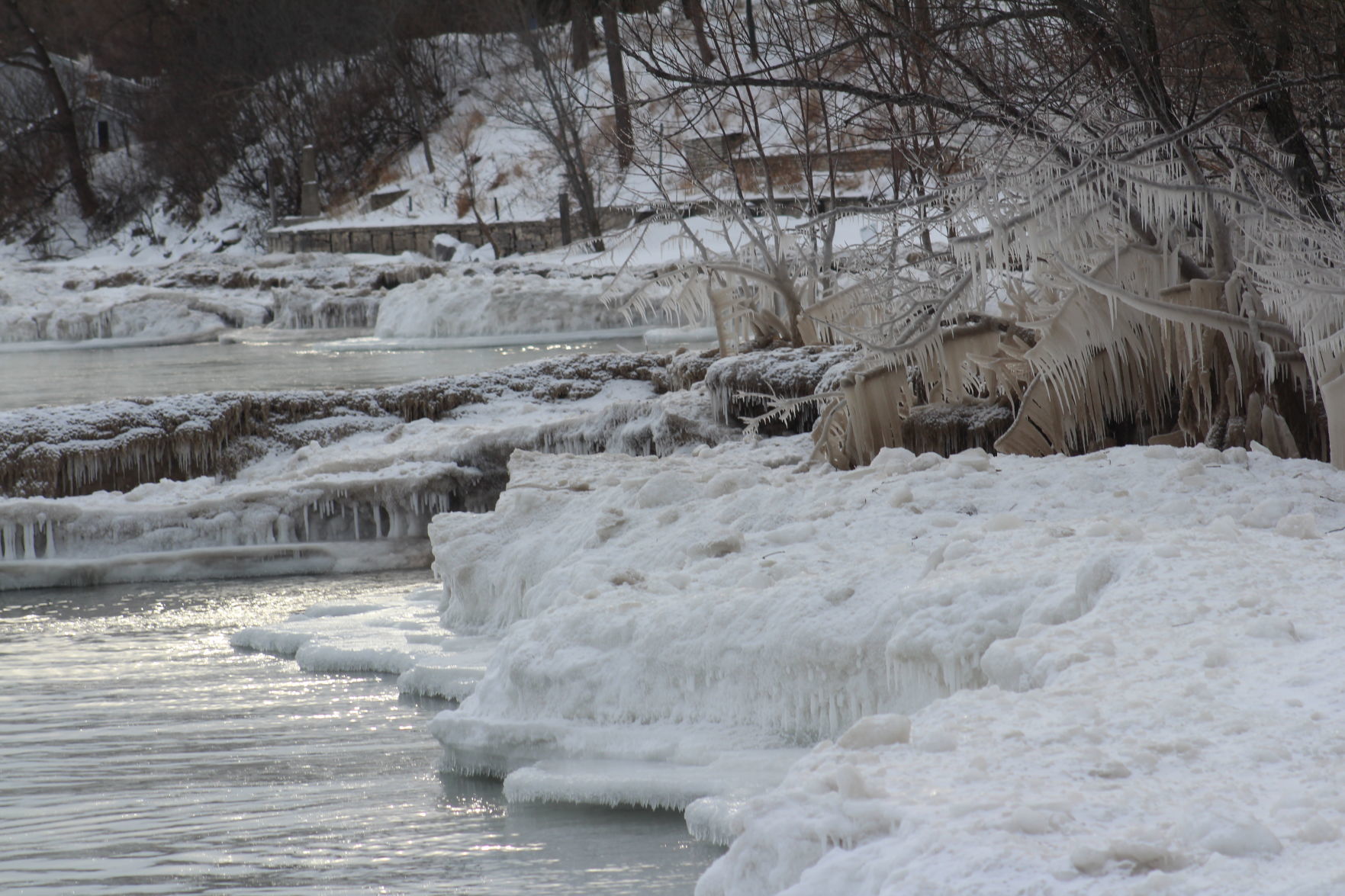 Stalactites of ice